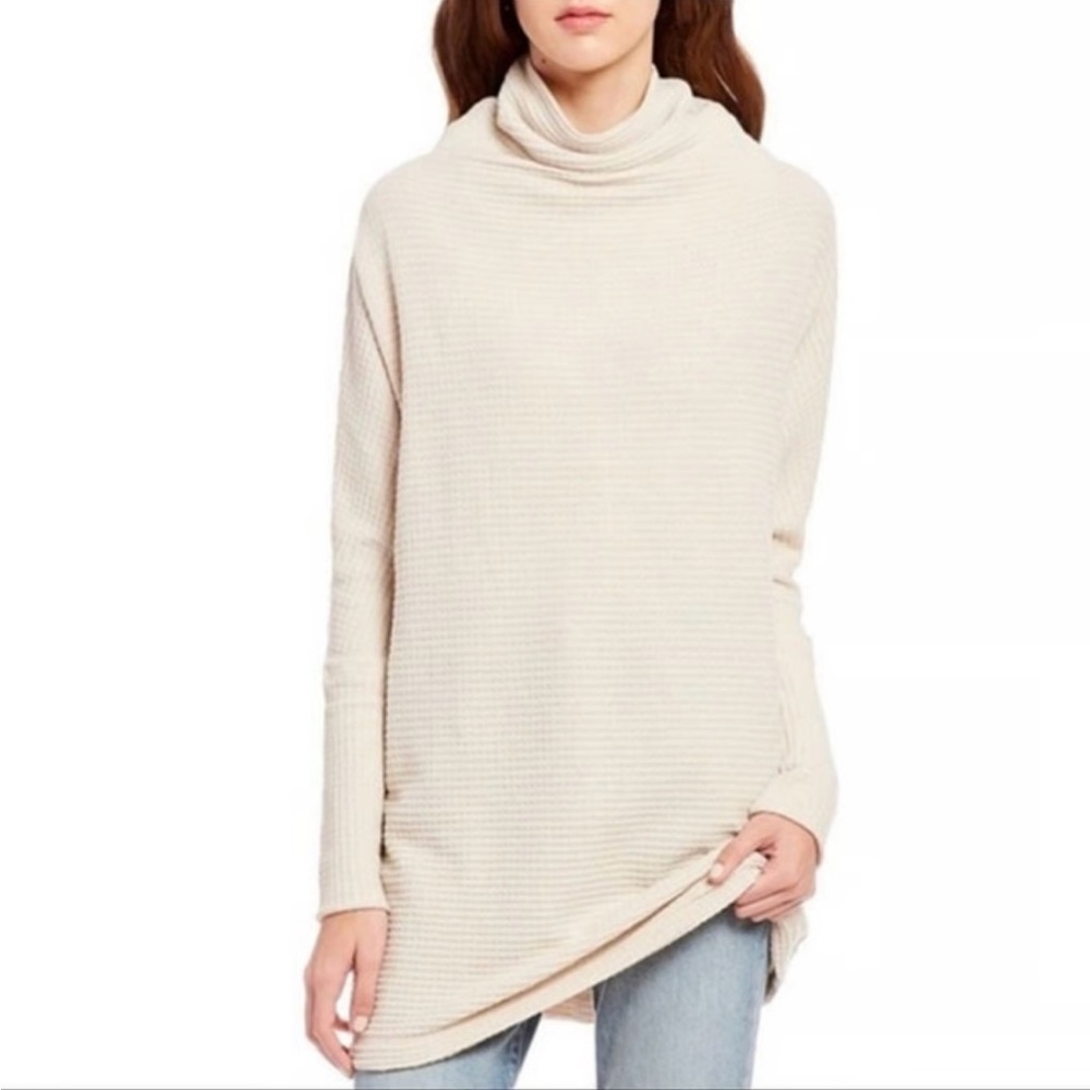 Free People CLOSET CLEANOUT cowl neck long sweater waffle knit-Size XS- beige